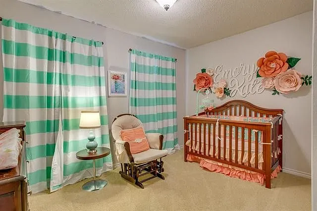 2309 Claremont Ct — Photo 23