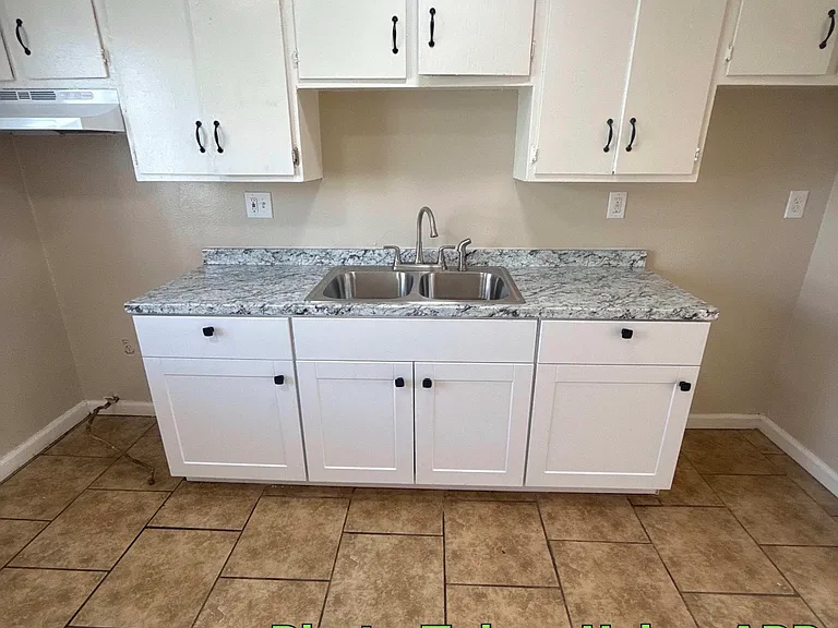 720 Terrace Way #50 — Photo 3