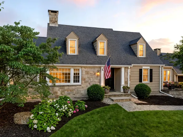 92 Hunter Drive, West Hartford, CT 06107