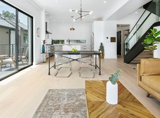 3223 W Rowena Ave, Los Angeles, CA 90027