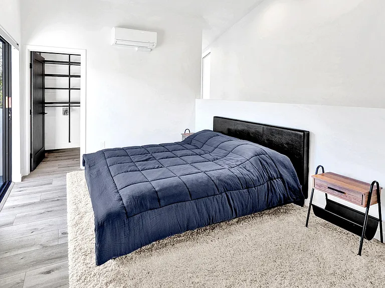 2108 S Pelham Ave — Photo 13