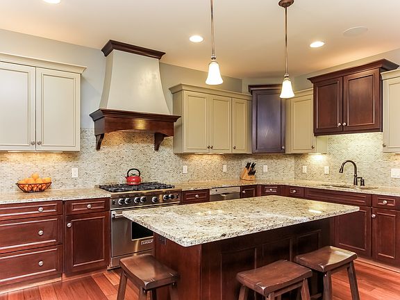 5th image of 5665 Manchester Hills Dr SE