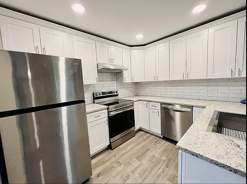 3219 Bloomingdale Villas Ct #3219 Photo 1