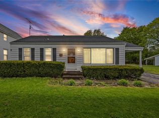 12 Mirick Pl, Lyons, NY 14489