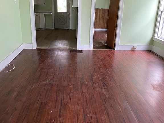 3rd image of 363 Norton St #B