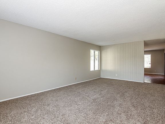 3rd image of 4933 W Golden Ln