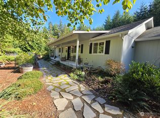 152 Buck Loop Rd, Sequim, WA 98382