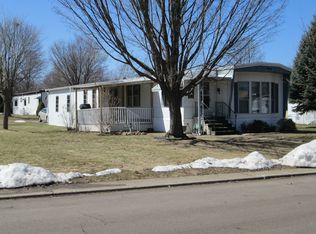 2209 Hayloft Ln, Kalamazoo, MI 49004