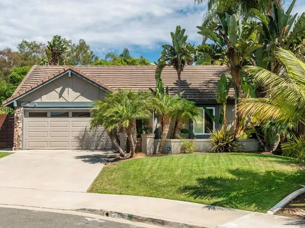 7430 Solano St, Carlsbad, CA 92009