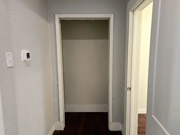 731 N Pine St #3 — Photo 5