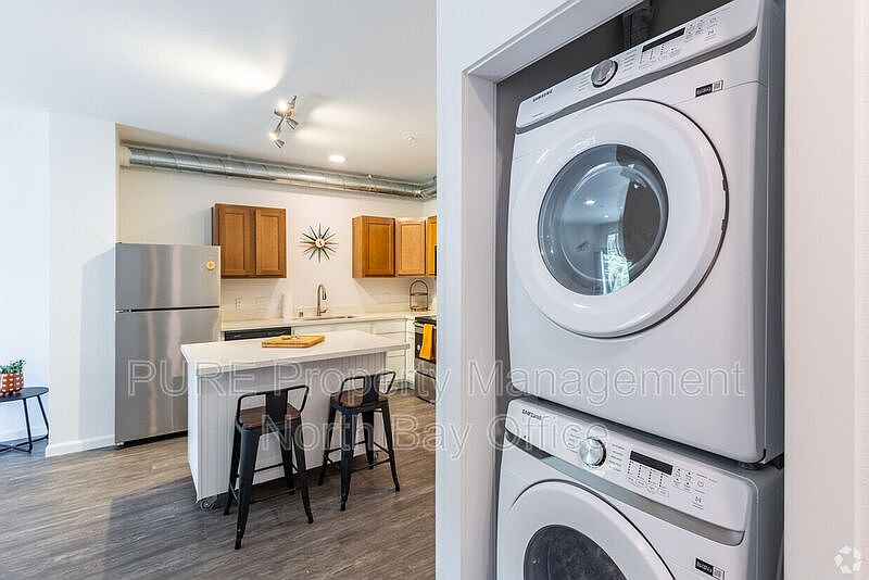 725 Wilson Street Apartment Rentals Santa Rosa, CA Zillow