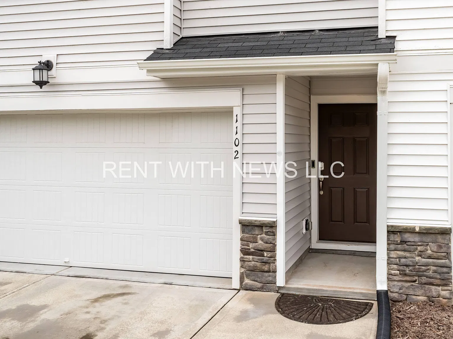 4 bed, 3.5 bath, 2557 sqft, $2,250 — Photo 4