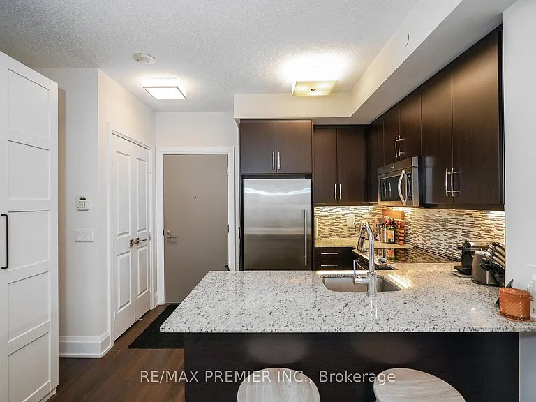 2 Old Mill Dr #303 — Photo 13