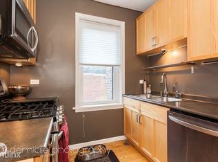 4019 N Clarendon Ave, Chicago, IL 60613