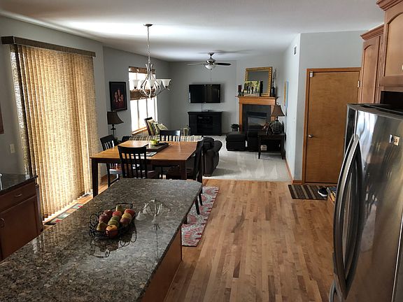 5th image of 204 Dairy Ave