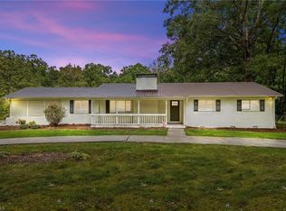 1979 Sullivan Rd, Thomasville, NC 27360