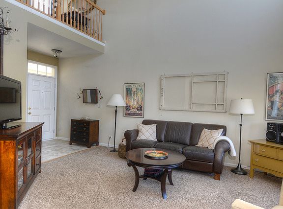 4th image of 561 Peregrine Pkwy #A