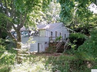 1040 Lake View Rd, Copake, NY 12516