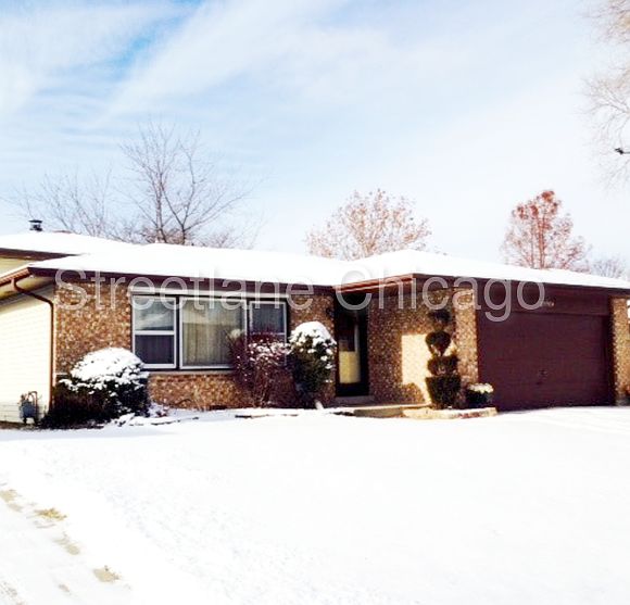 1st image of 1381 River Dr #1002