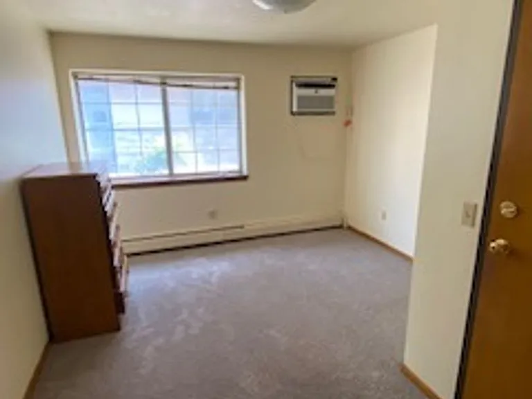230 W Lakelawn Pl — Photo 12