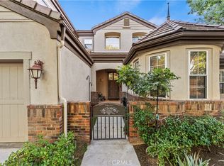 24724 Avignon Dr, Santa Clarita, CA 91355