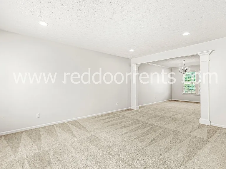 4712 Pebblepointe Pass — Photo 8