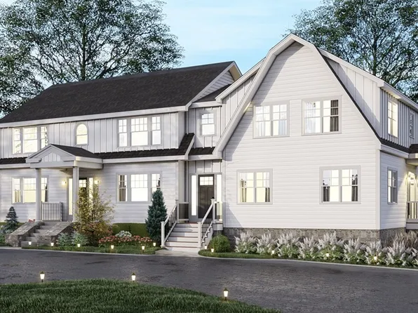 84 Eastern Ave #2, Gloucester, MA 01930