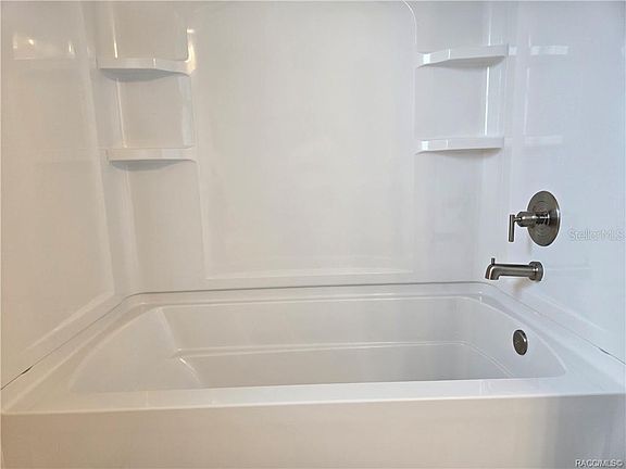 3rd image of 956 Ibis Cir