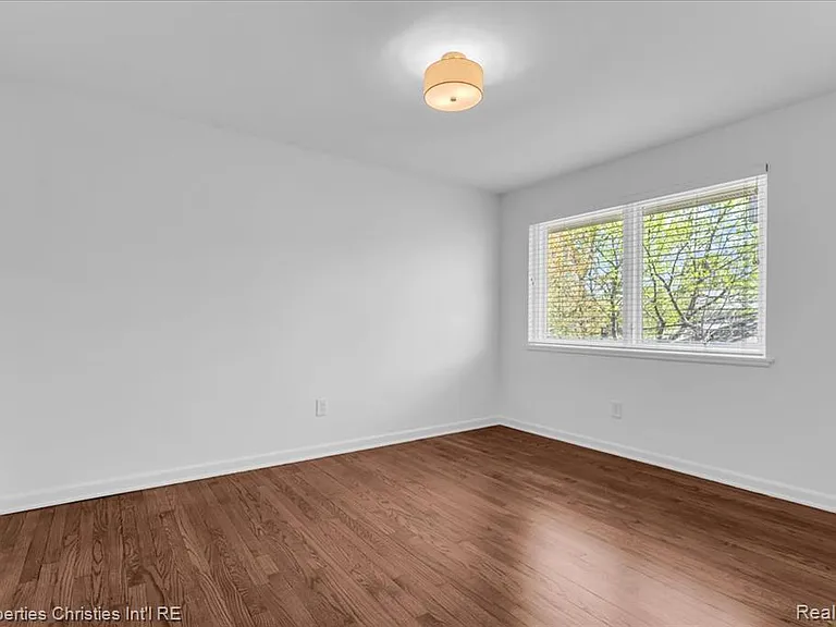 1035 N Old Woodward Ave #5 — Photo 17