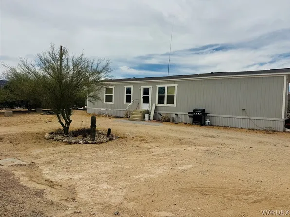 12347 S 3rd St, Yucca, AZ 86438