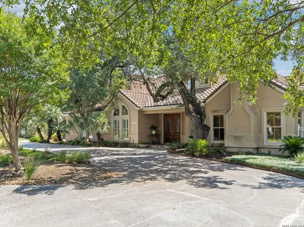 2 Galleria Drive, San Antonio, TX 78257