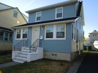 320 2nd St, Carlstadt, NJ