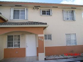 2nd image of 2553 W 76th St APT 107