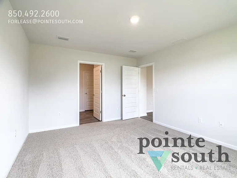 5562 Galahad Trl — Photo 12
