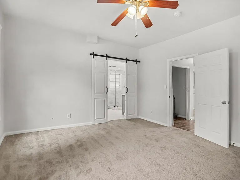 796 Peeples St SW — Photo 16