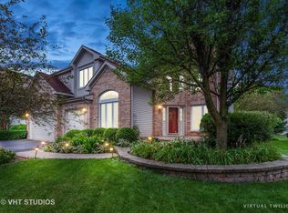 760 Sigmund Rd, Naperville, IL 60563