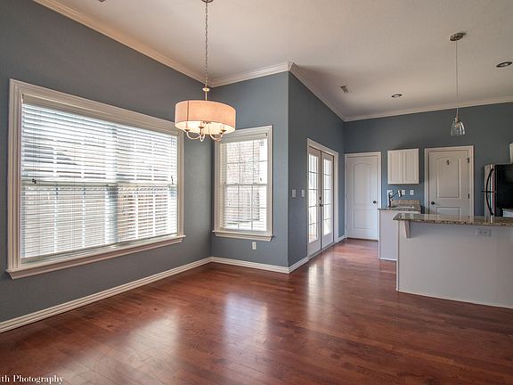 4th image of 3412 W Clabber Creek Blvd