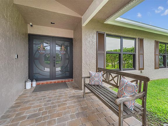3rd image of 8227 Cassia Terrace