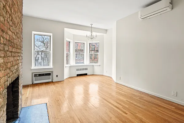 Rented by Compass | media 2