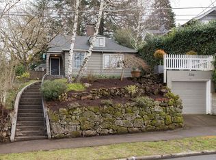 3762 SW Council Crest Dr, Portland, OR 97239