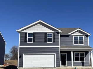 2271 Cobble Springs Dr, Wonder Lake, IL 60097
