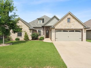 3231 Boat Landing Trl, Granbury, TX 76049