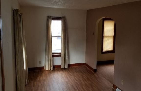 3rd image of 206 N Page Ave