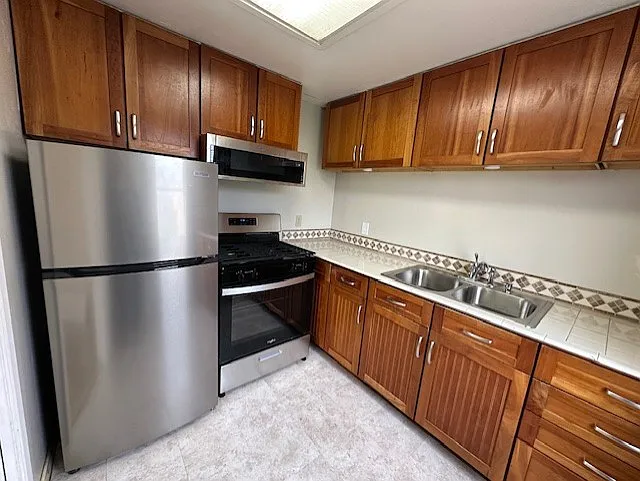 4226 Wilson Ave #B — Photo 10