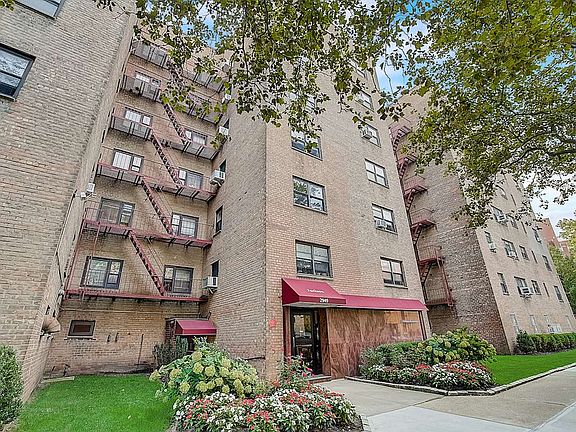 5th image of 29-49 137th St #2G