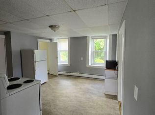 174 S Main St APT 4, Brooklyn, CT 06234