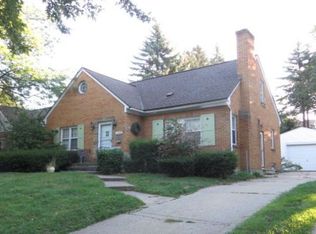1050 Keneberry Way SE, East Grand Rapids, MI 49506
