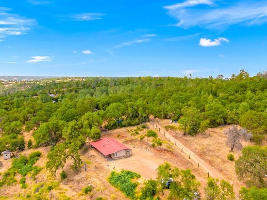 1170 Graceland Pl, Pilot Hill, CA 95664