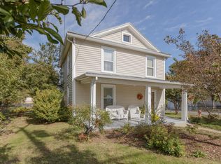 136 Houston St, Lexington, VA 24450