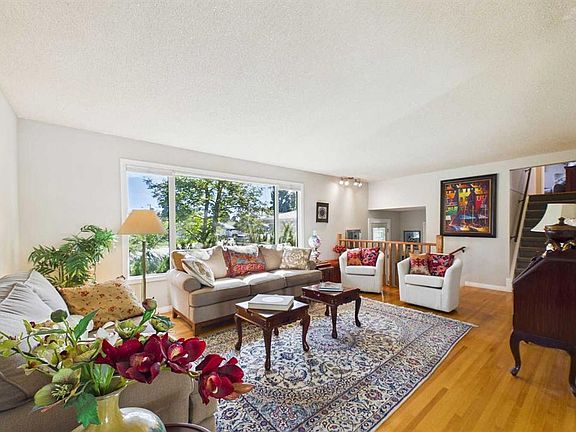 5th image of 10716 SW Mapleshire Cres SE